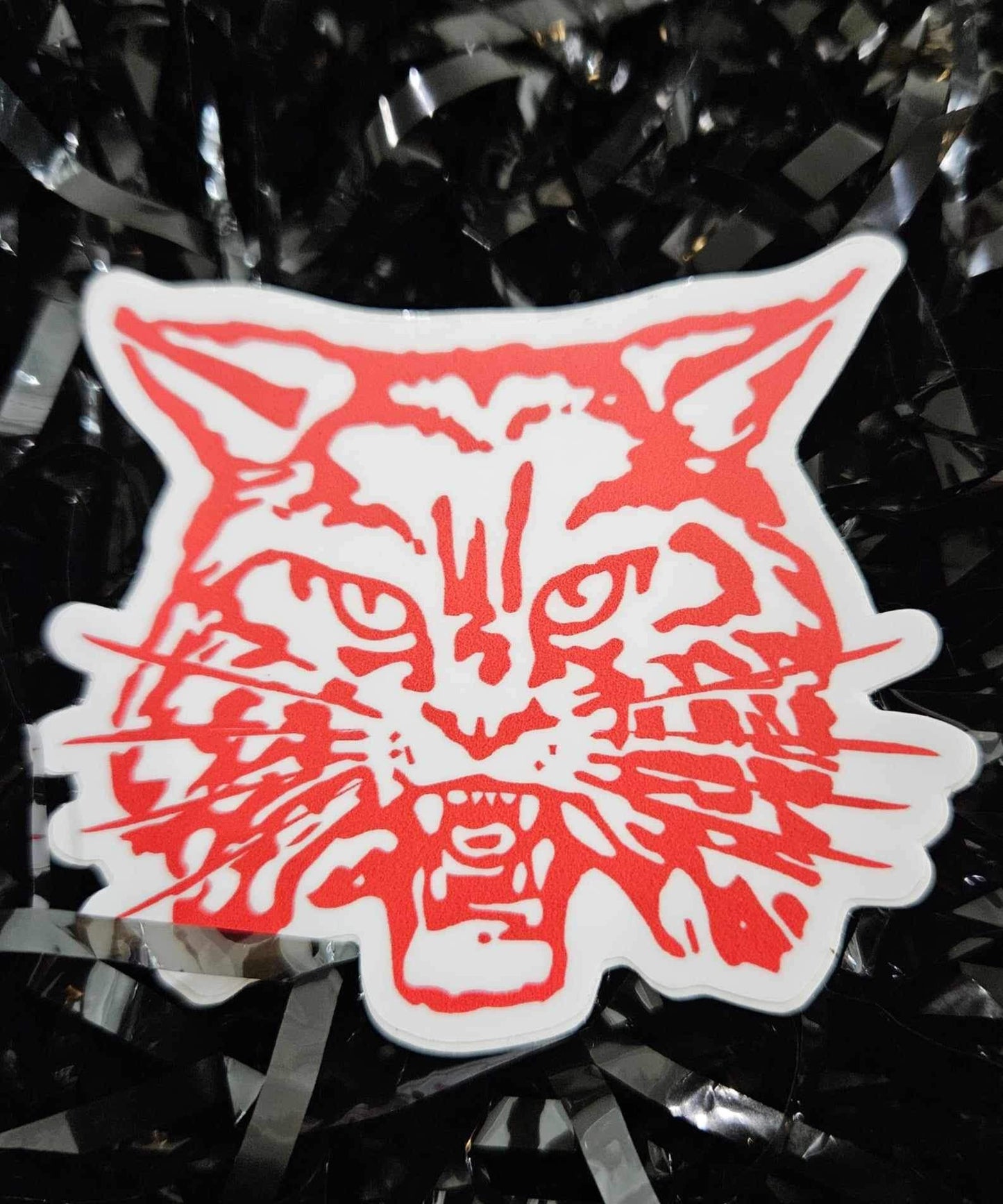 White and Red wildcat head